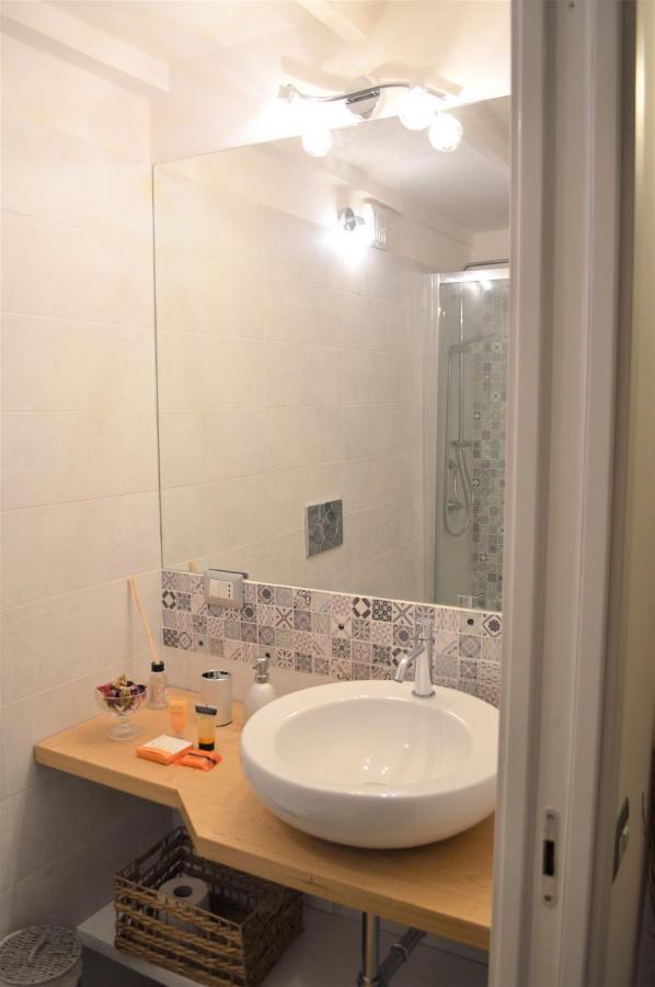 Domu 600 - Suite Mini Appartamento Cagliari Centro Storico מראה חיצוני תמונה