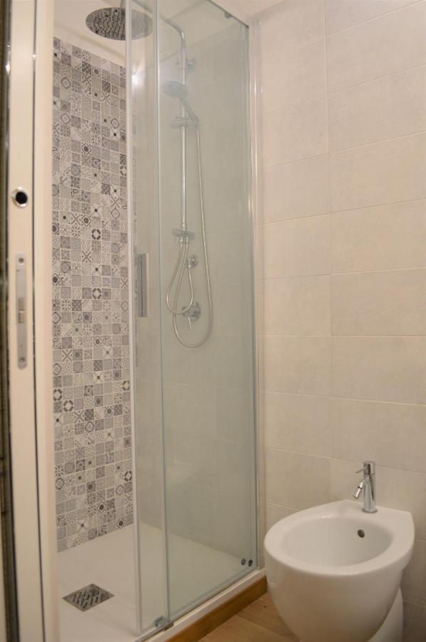 Domu 600 - Suite Mini Appartamento Cagliari Centro Storico מראה חיצוני תמונה