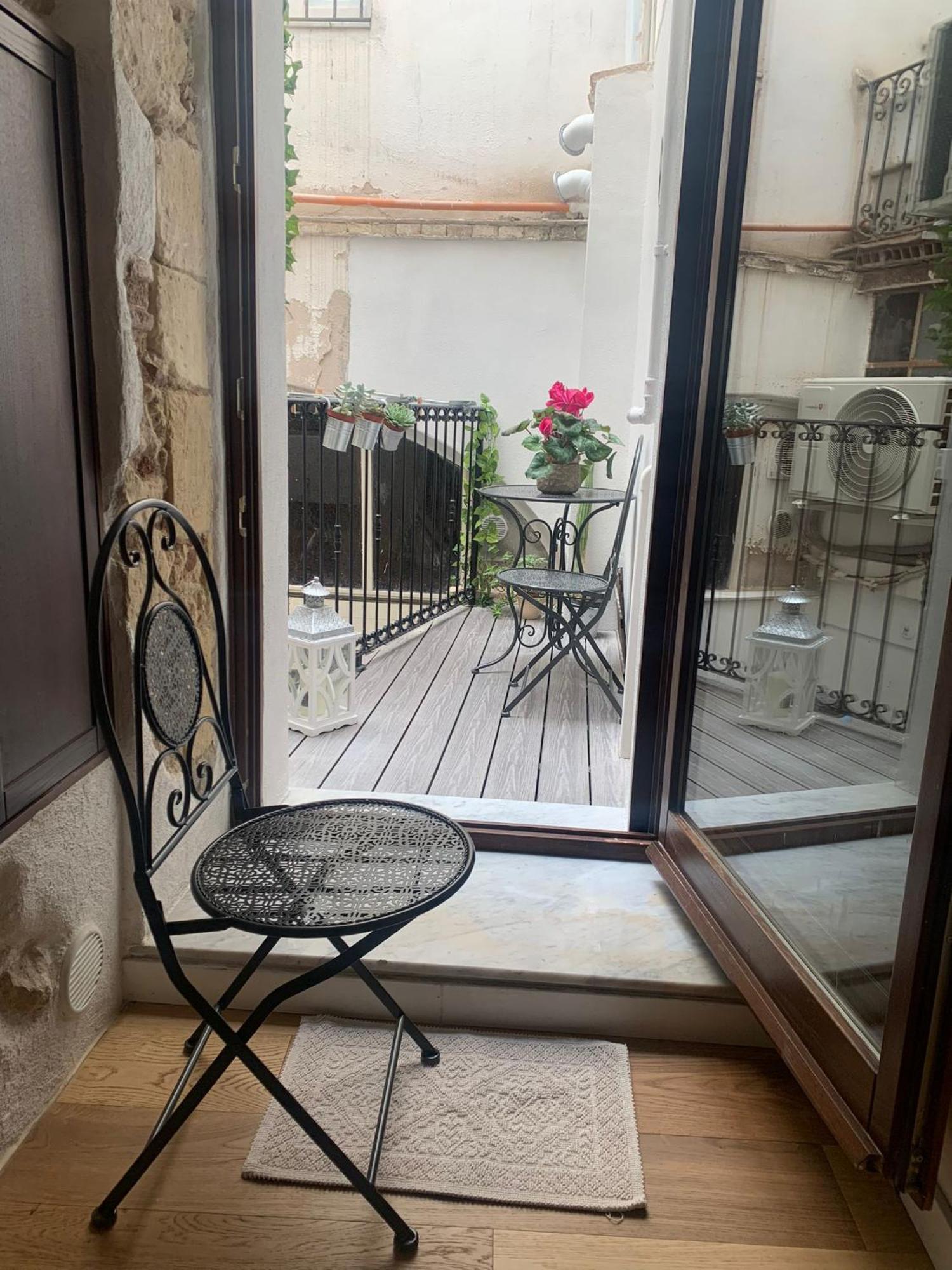 Domu 600 - Suite Mini Appartamento Cagliari Centro Storico מראה חיצוני תמונה